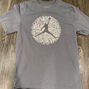 Jordan Charcoal T-Shirt with Jumpman Graphic